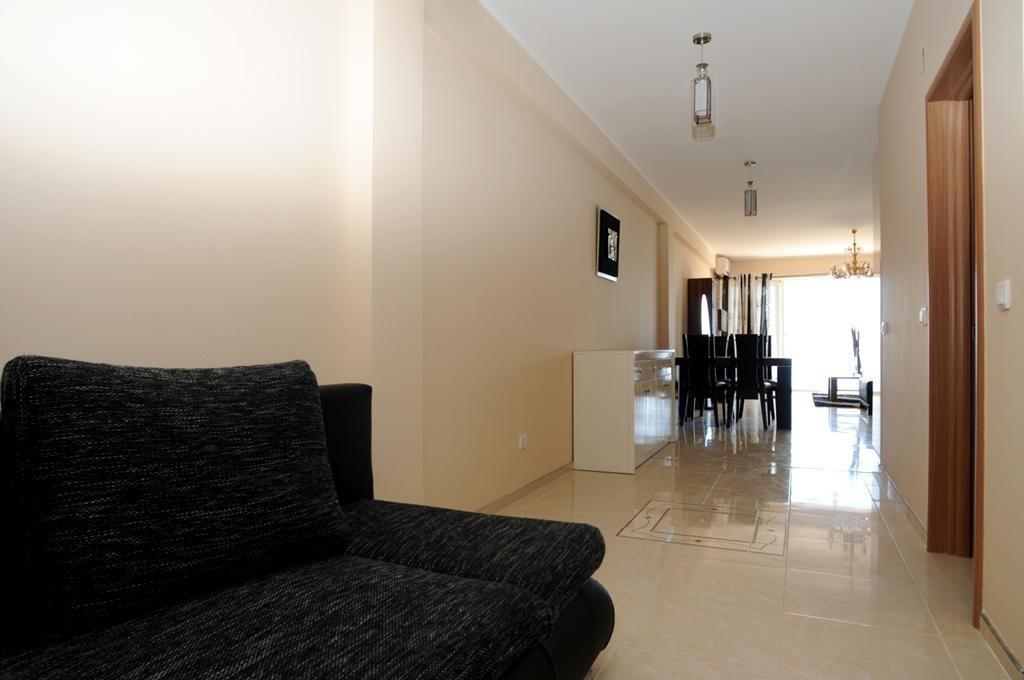 Kapriz Apartments Utjeha Phòng bức ảnh